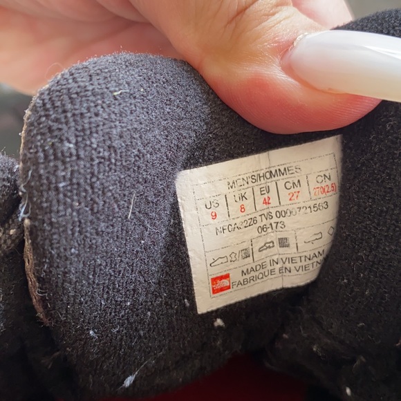 North face shoes - Picture 4 of 4